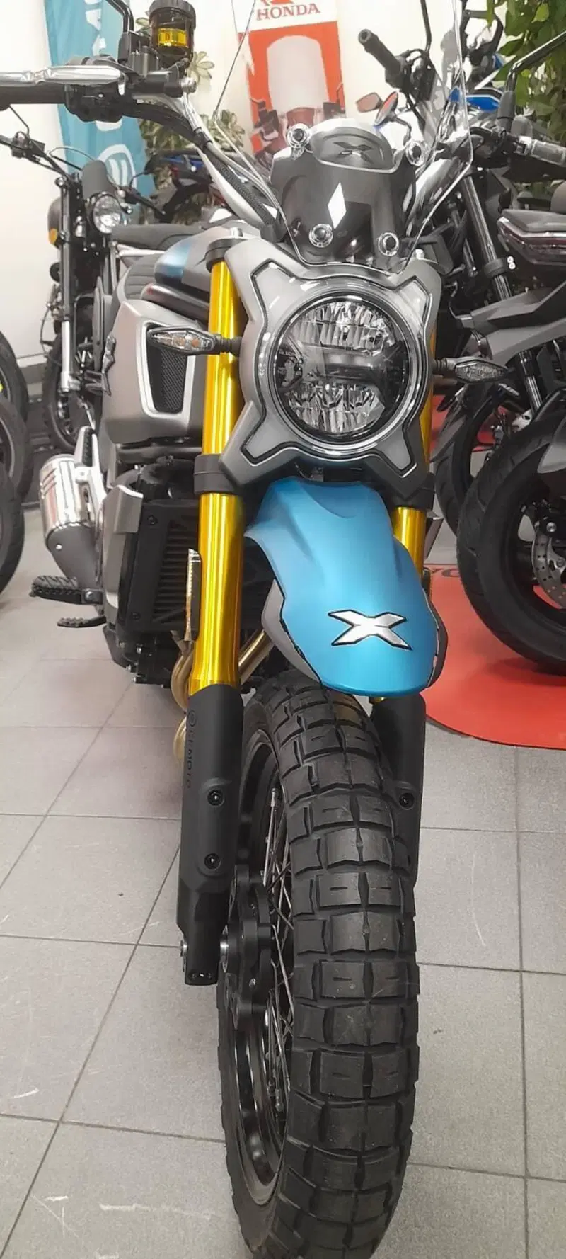 CFMOTO 700CL-X Adventure (2023 - 26) (5)