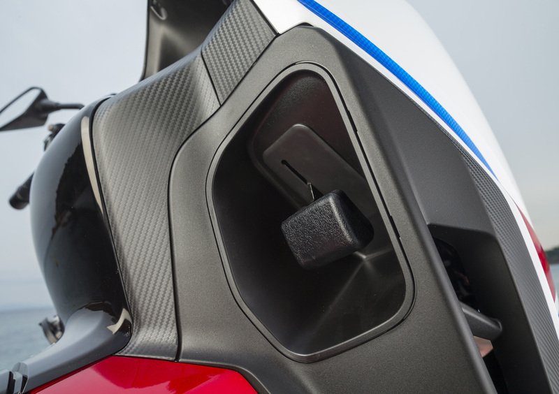 Honda Integra Integra 750 DCT ABS (2014 - 15) (19)