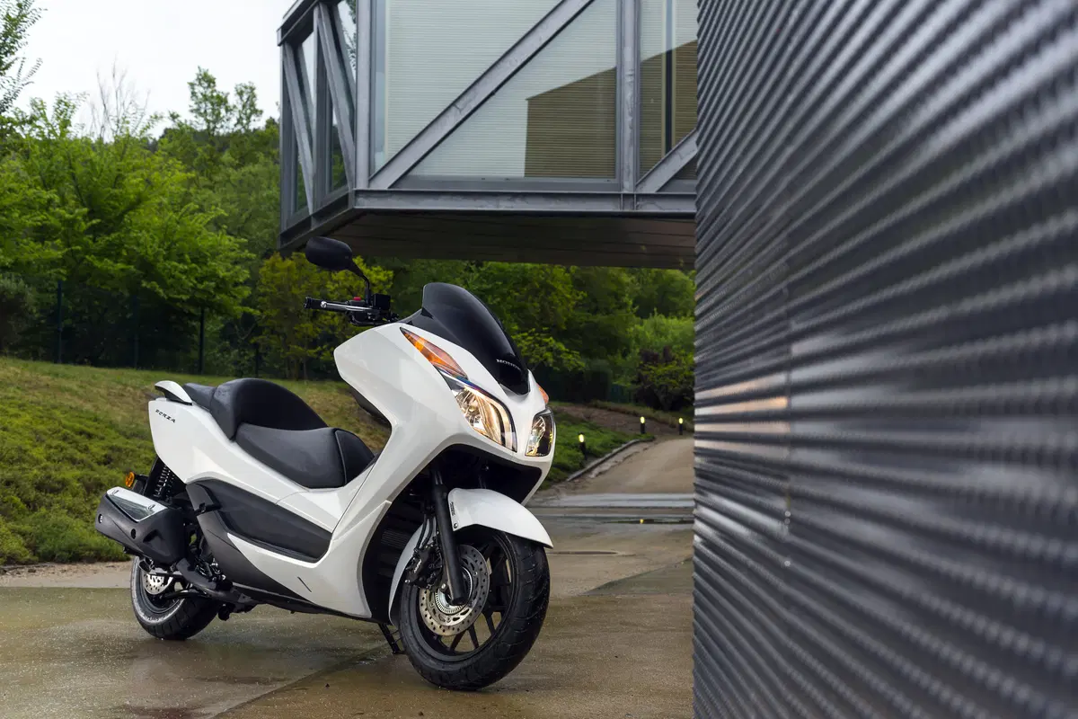 Honda Forza 300 Forza 300 ABS (2013 - 17) (5)