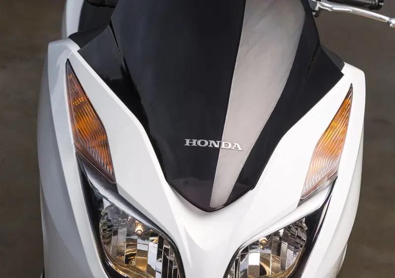 Honda Forza 300 Forza 300 ABS (2013 - 17) (6)