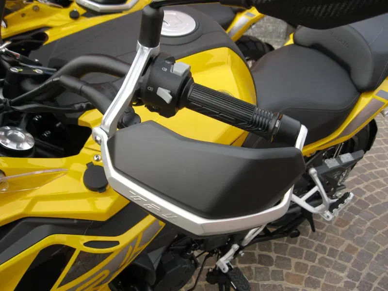 Benelli TRK 502X (2021 - 26) (8)