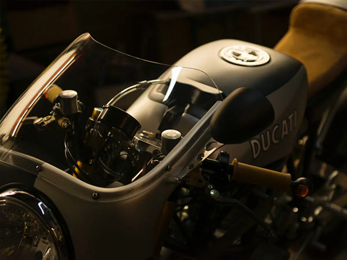 Moto Studio Ducati 900SS Racer 5 (2)