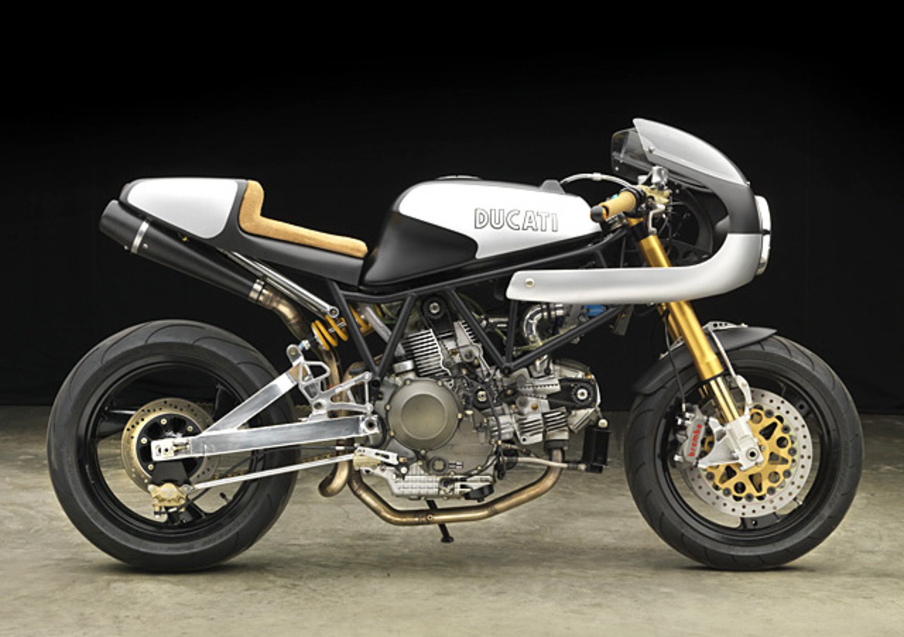 Moto Studio Ducati 900SS Racer 5