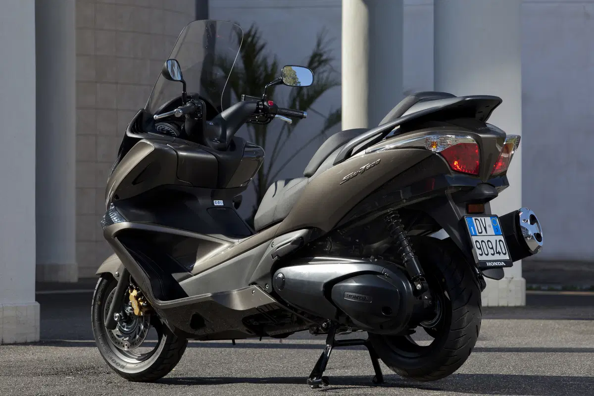 Honda SW-T 600 SW-T 600 (2011 - 17) (4)