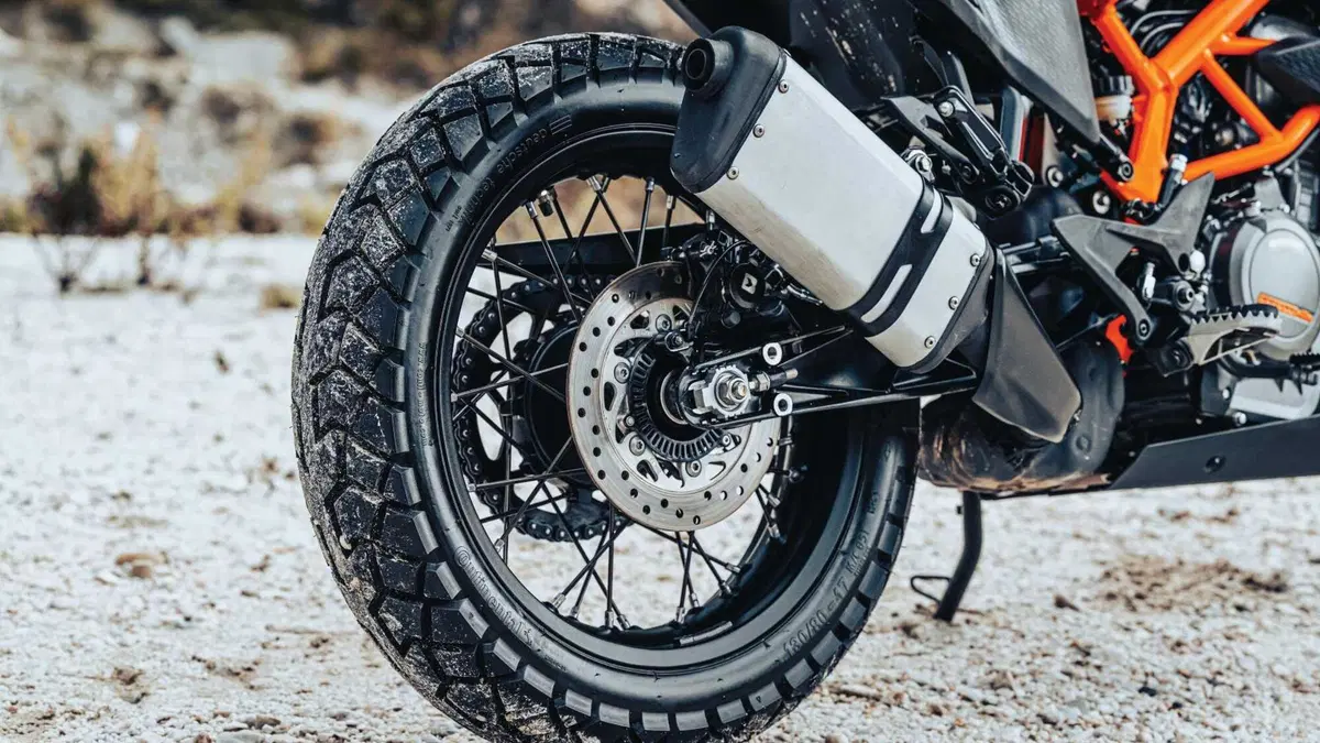 KTM 390 Adventure 390 Adventure SW "Spooked Wheels" (2023 - 24) (9)