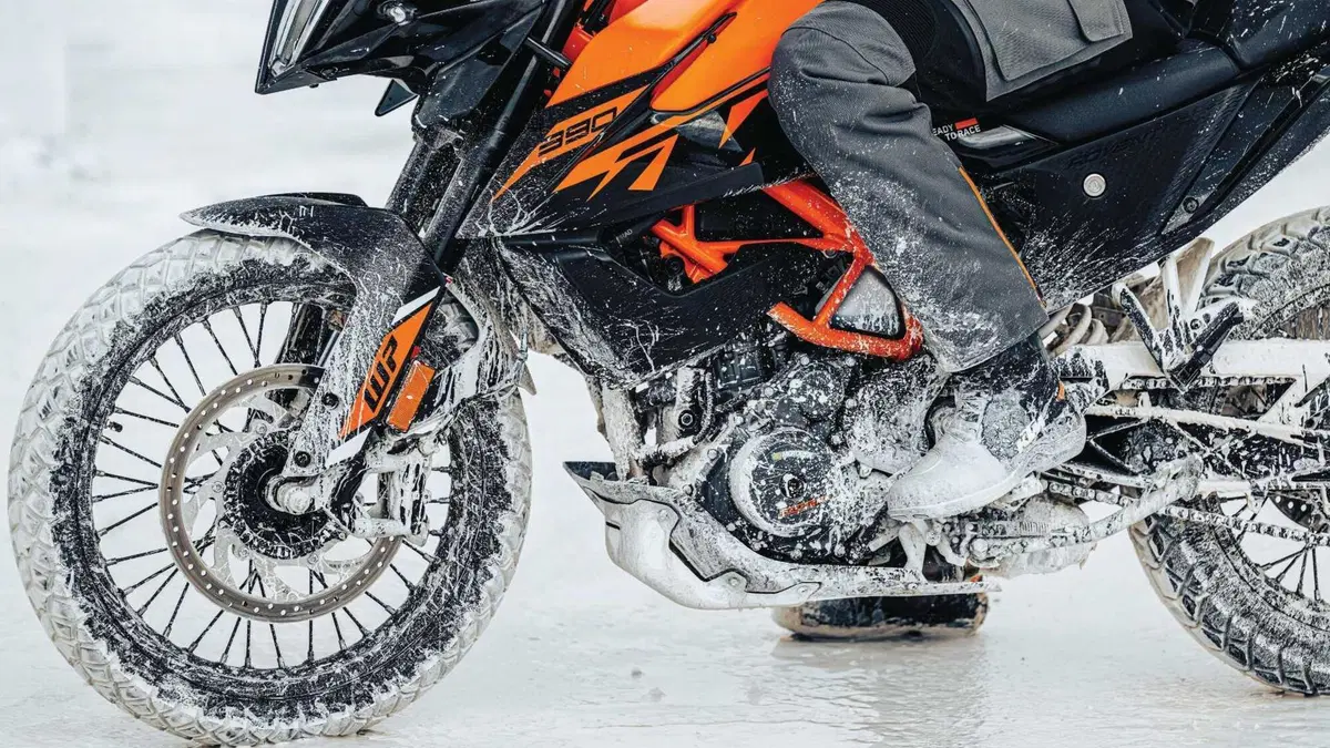 KTM 390 Adventure 390 Adventure SW "Spooked Wheels" (2023 - 24) (10)