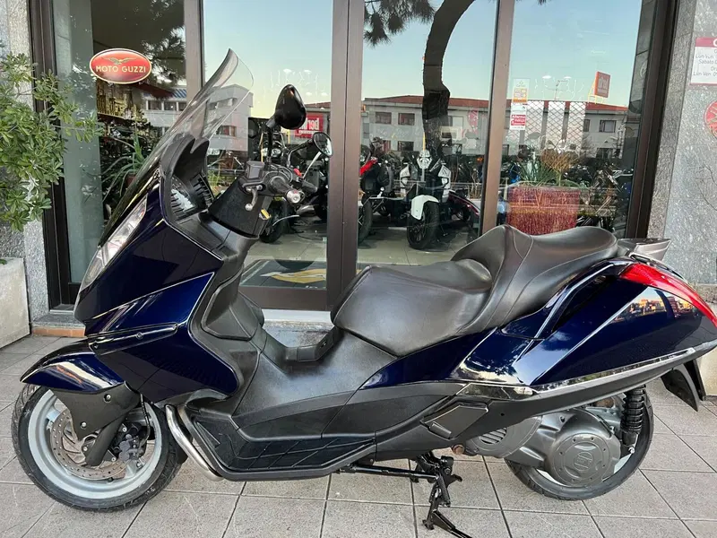 Aprilia Atlantic 500 (2001 - 02) (5)