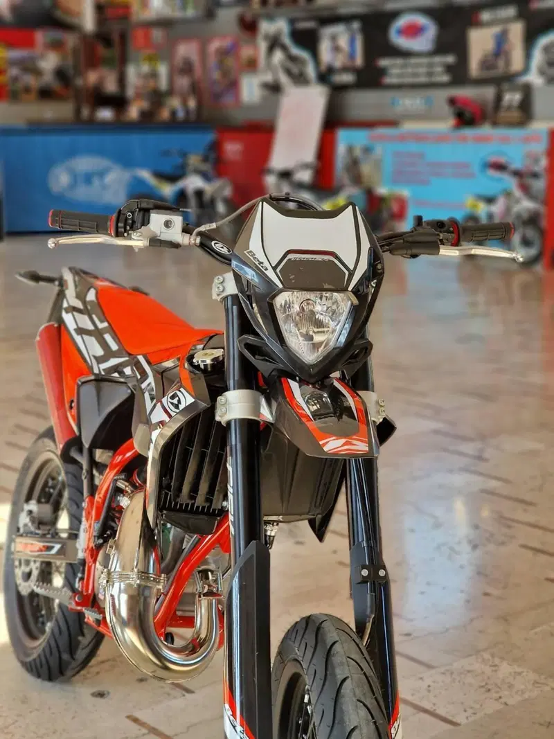 Betamotor RR 50 Motard Track (2021 - 26) (2)