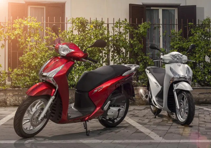 Honda SH 150 SH 150i ABS (2013 - 16) (7)