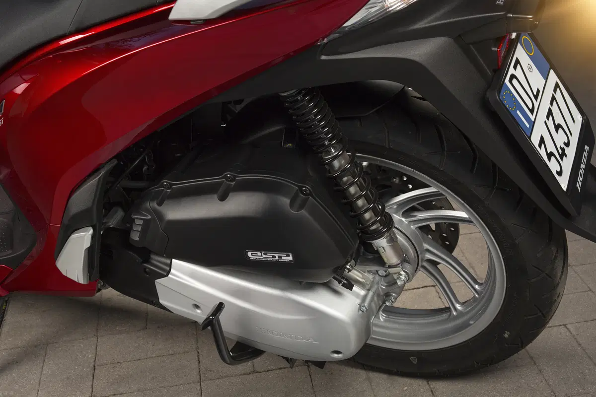 Honda SH 150 SH 150i ABS (2013 - 16) (15)