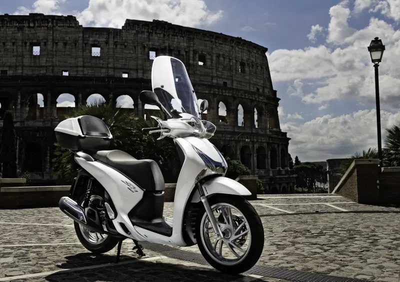 Honda SH 150 SH 150i ABS (2013 - 16) (17)
