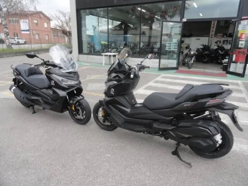 Voge Sfida SR4 (2022 - 24) (19)