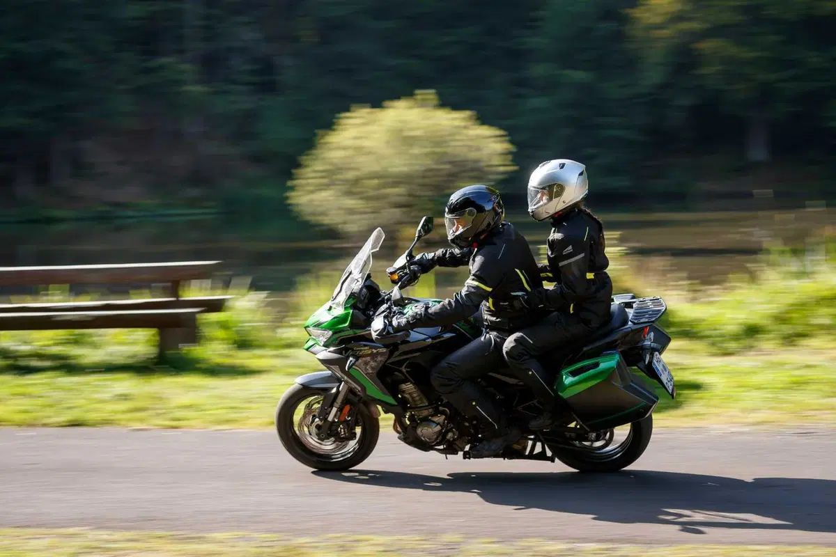 Fastway by Louis Moto: nuovo outfit touring (7)