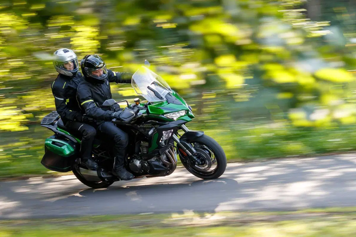 Fastway by Louis Moto: nuovo outfit touring (8)