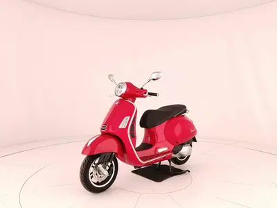 Vespa GTS 300 Super (2023 - 24) nuova