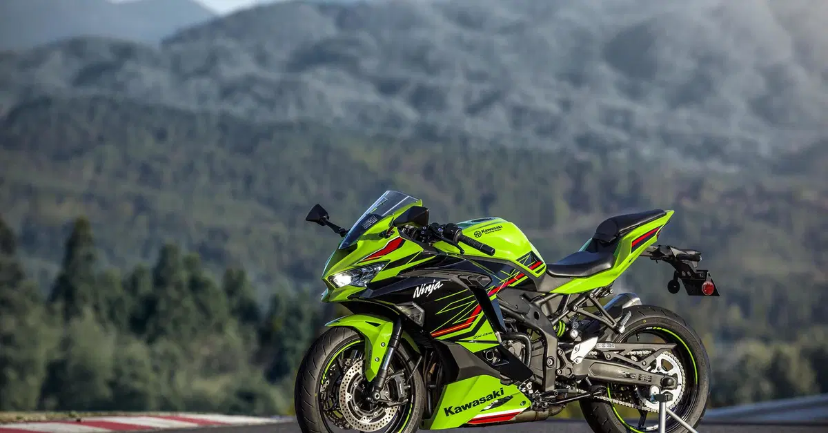 Kawasaki ZX-4R: c'&egrave; del mito in questa moto?