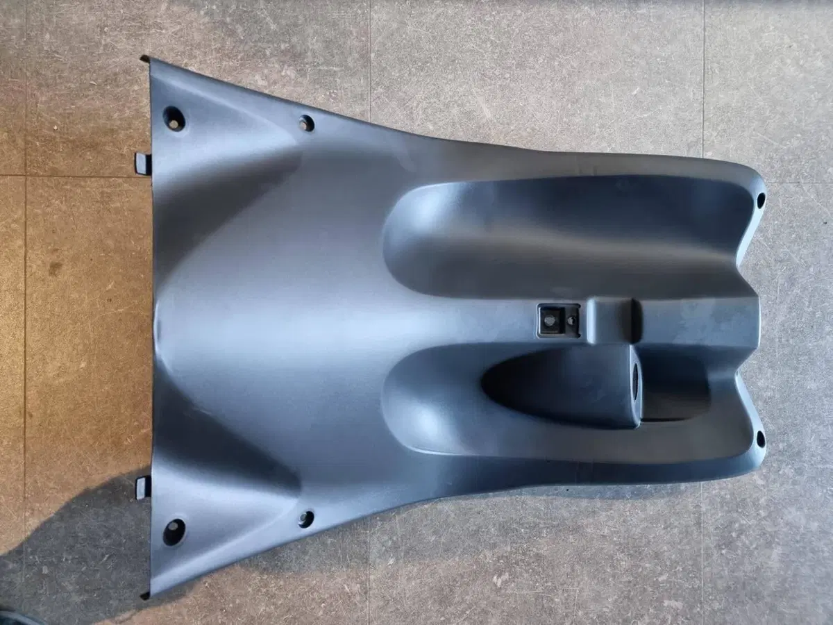 Trimboli Moto PARAGAMBE SCUDO INTERNO YAMAHA NEO'S (2)