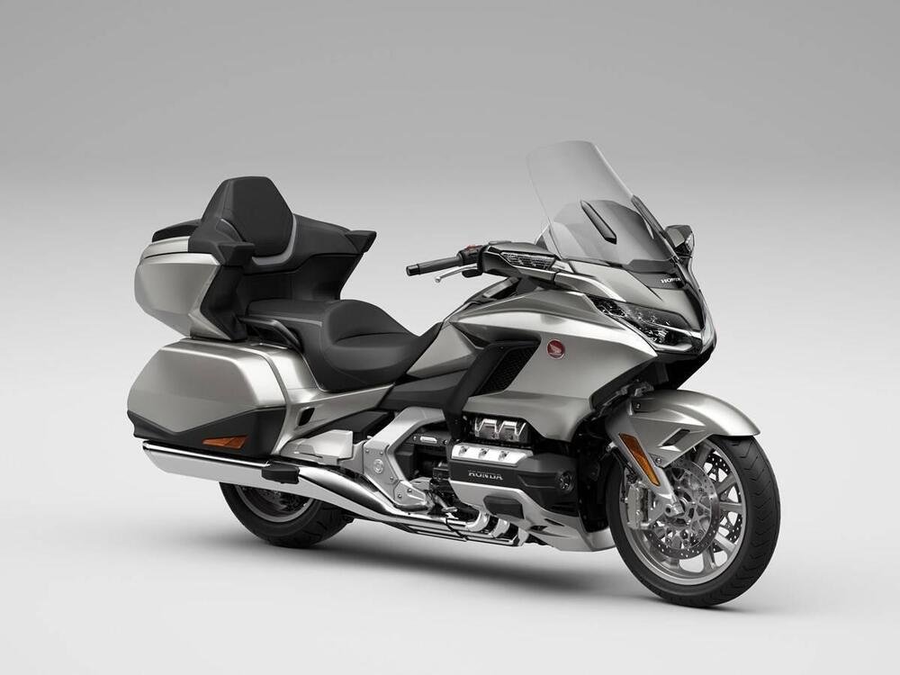 Honda GL 1800 Gold Wing Tour DCT & Airbag (2022 - 24)