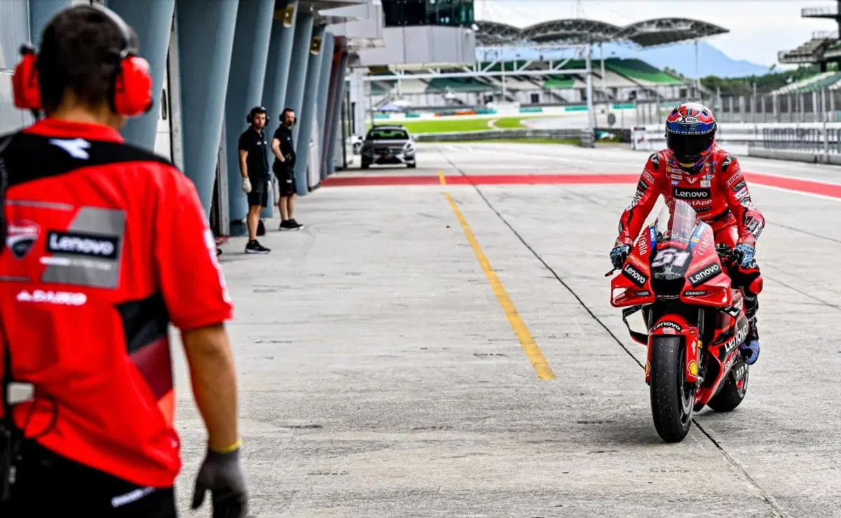 MotoGP 2023. Test di Sepang: lo shakedown. Day 1 [GALLERY] (10)