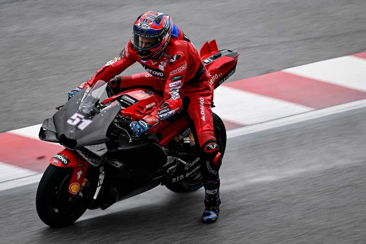 MotoGP 2023. Primo giorno dei test di Sepang: Yamaha prima con Cal Crutchlow! [GALLERY] (16)