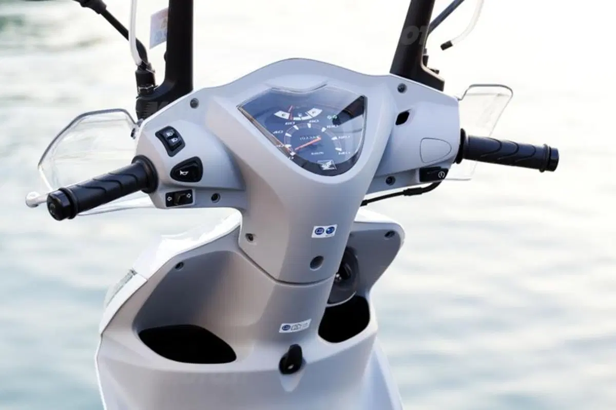 Honda Vision 110 Vision 110 (2011 - 16) (6)