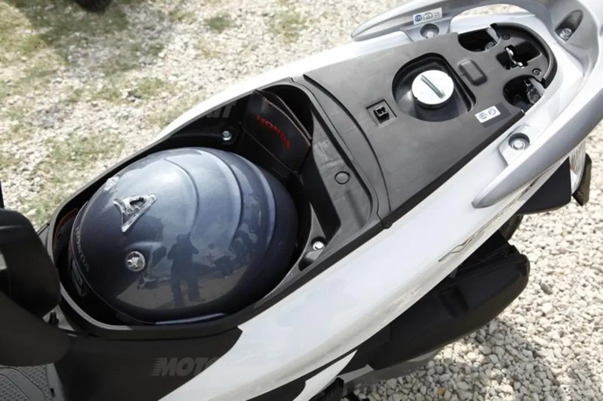 Honda Vision 110 Vision 110 (2011 - 16) (11)