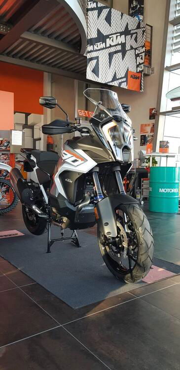 KTM 1290 Super Adventure S (2022 - 24)