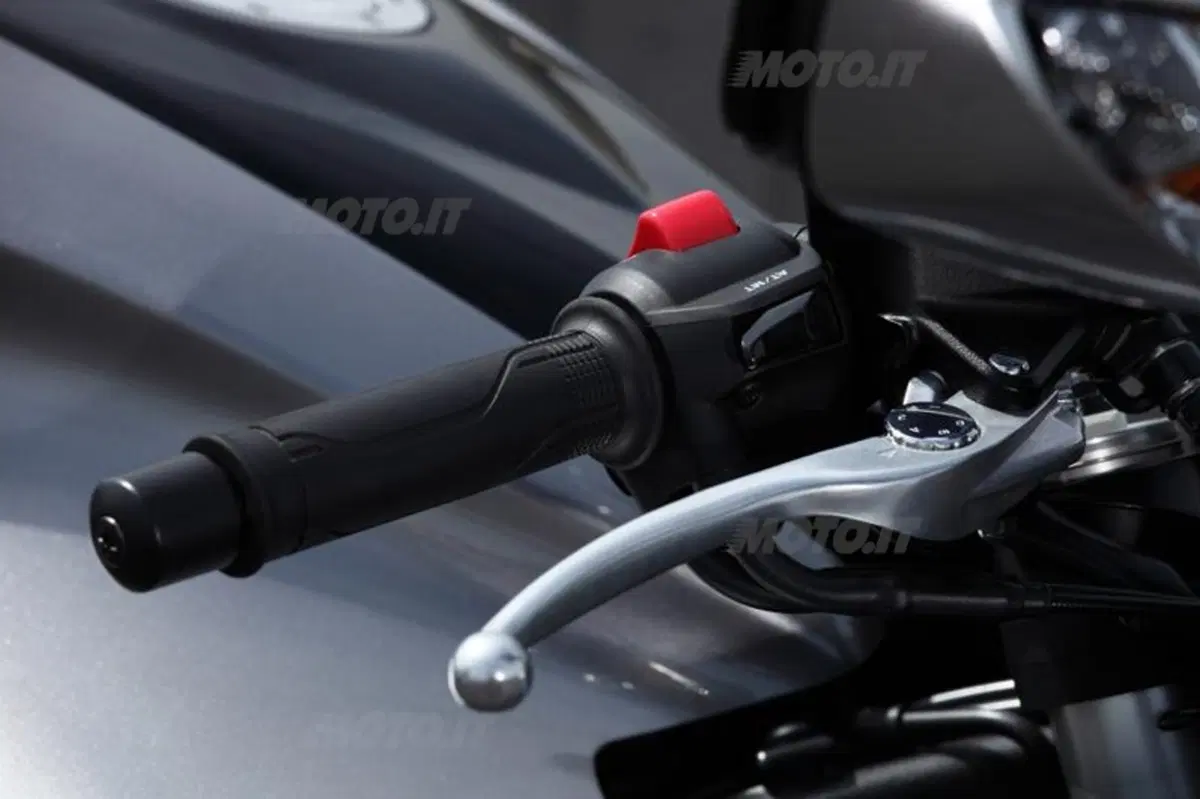 Honda VFR 1200 F VFR 1200 F DCT ABS (2010 - 16) (14)