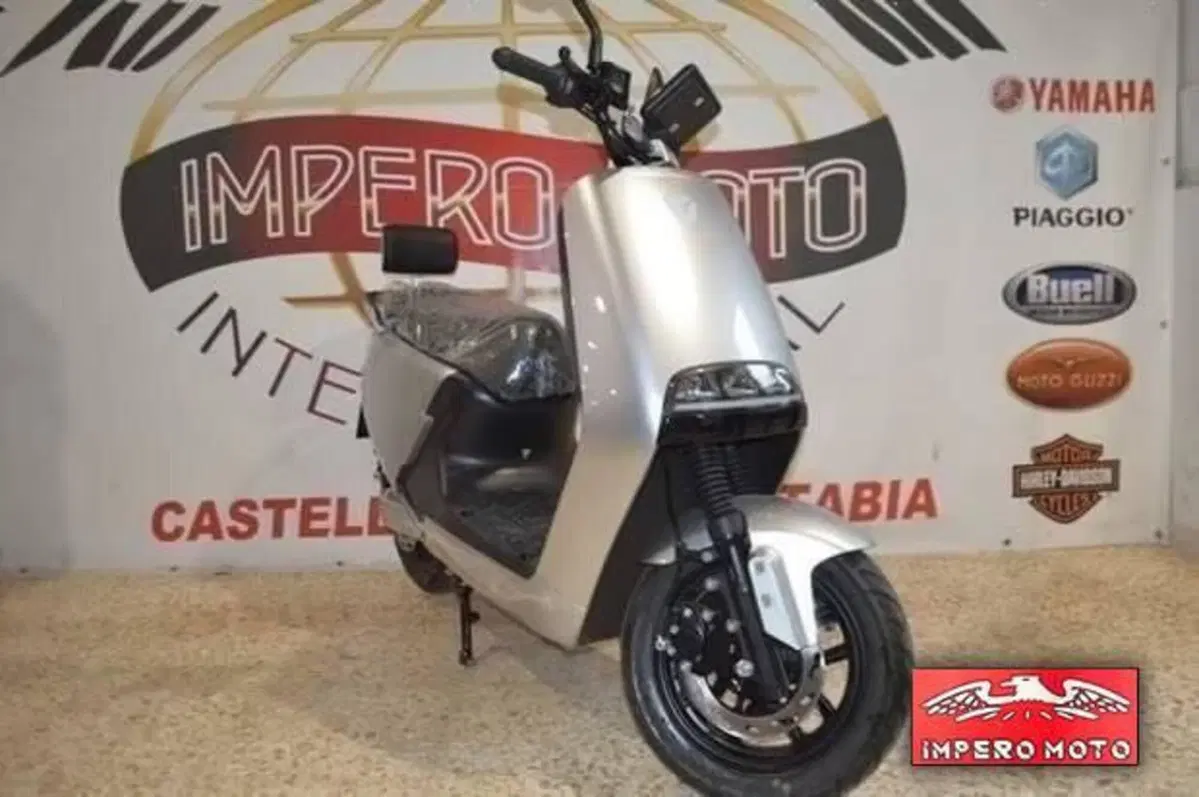 Yadea G5S (2022 - 26) (2)