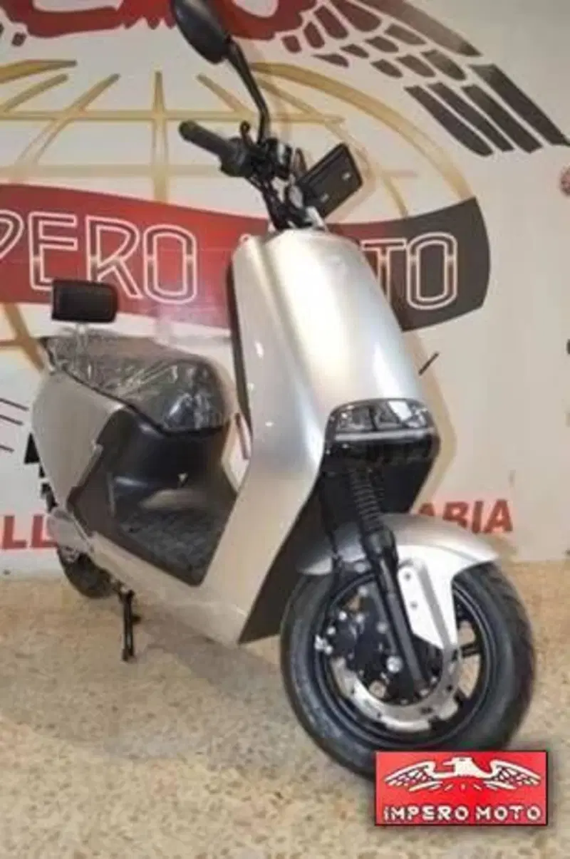 Yadea G5S (2022 - 26) (5)