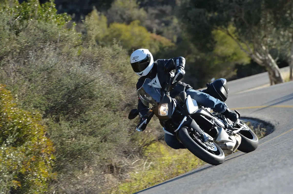 MV Agusta Stradale 800 (11)