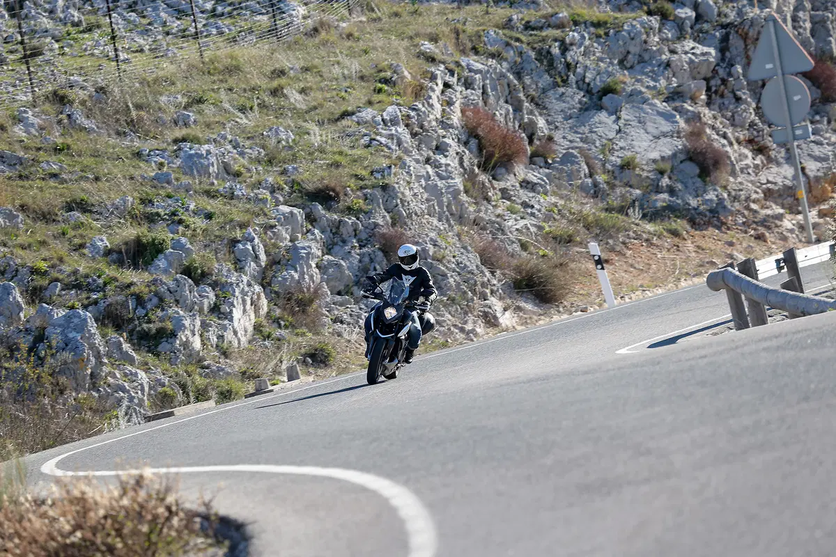 MV Agusta Stradale 800 (19)