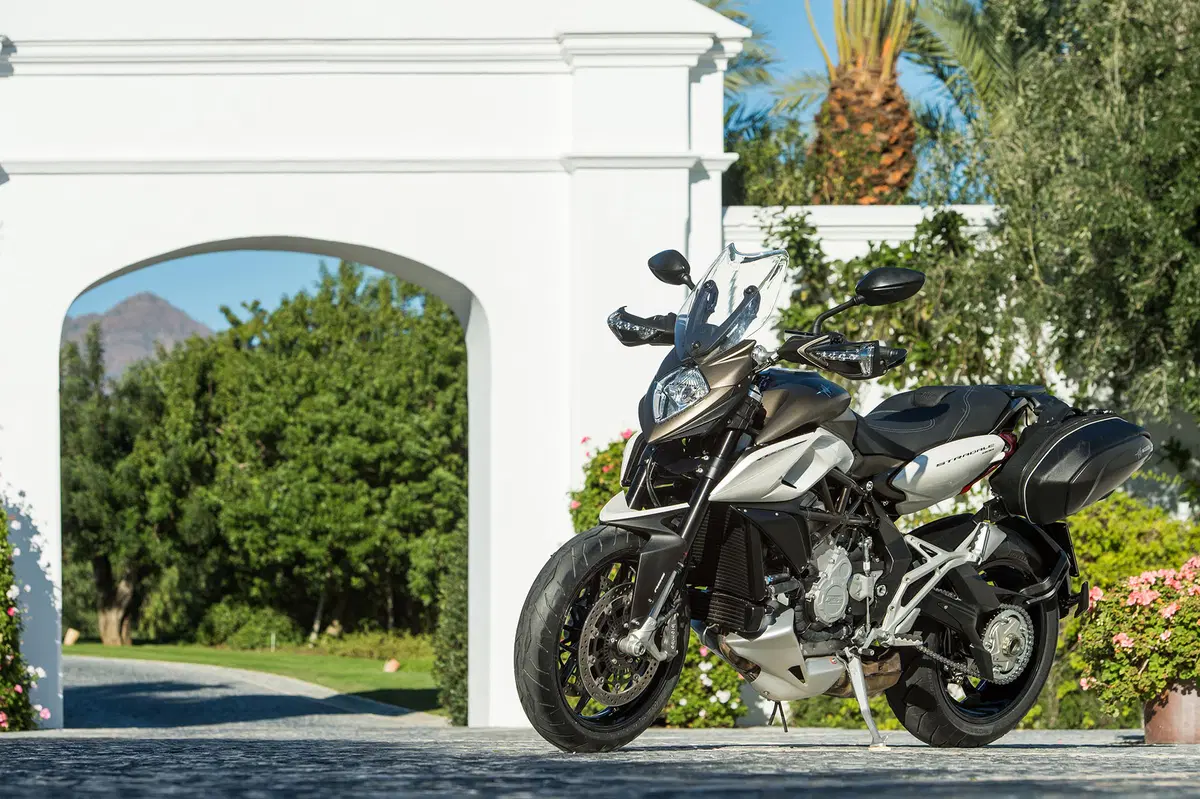 MV Agusta Stradale 800 (22)