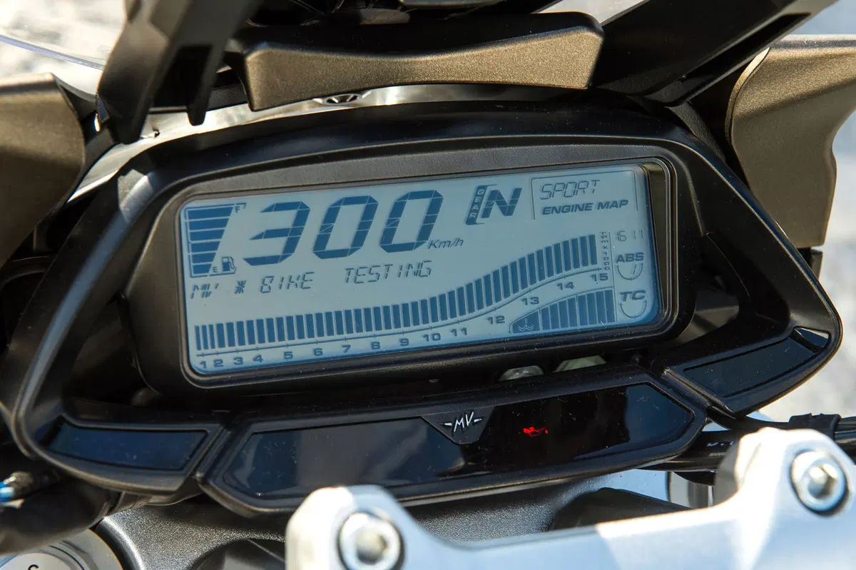 MV Agusta Stradale 800 (32)