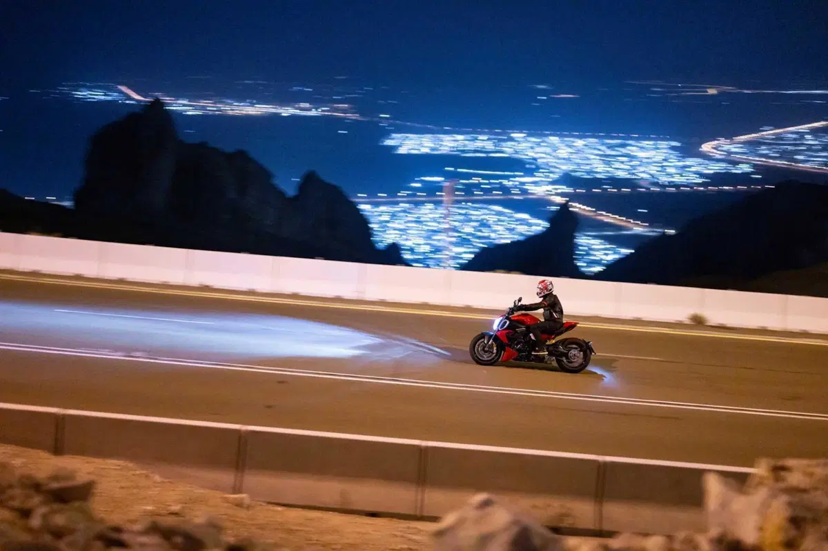 Ducati Diavel V4: la cruiser che voleva nascere sportiva (8)
