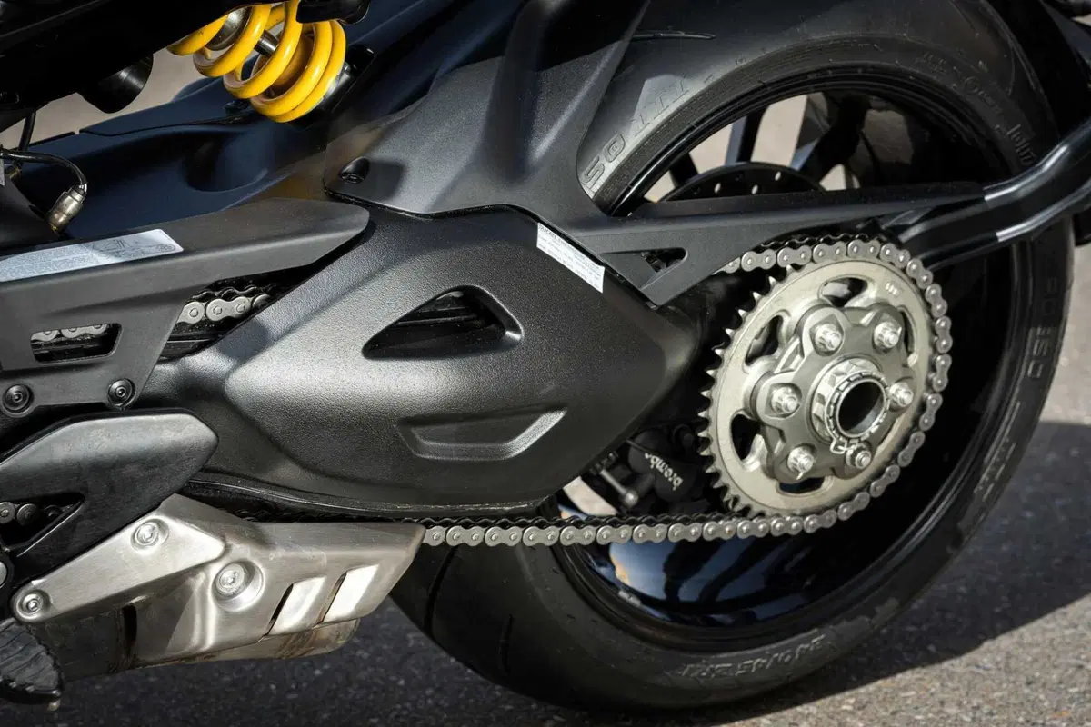 Ducati Diavel V4: la cruiser che voleva nascere sportiva (16)