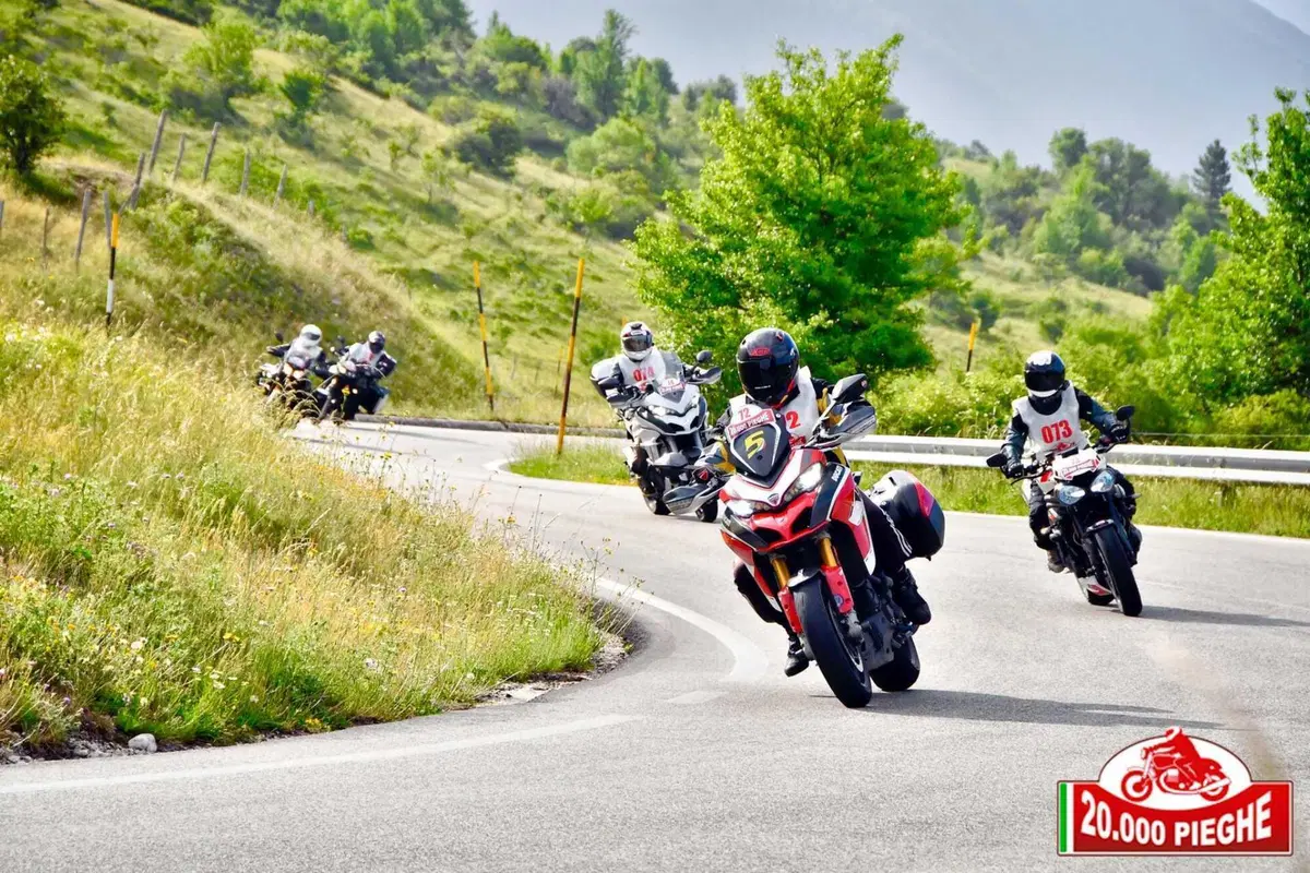 Partecipa con Moto.it alla 20.000 Pieghe
