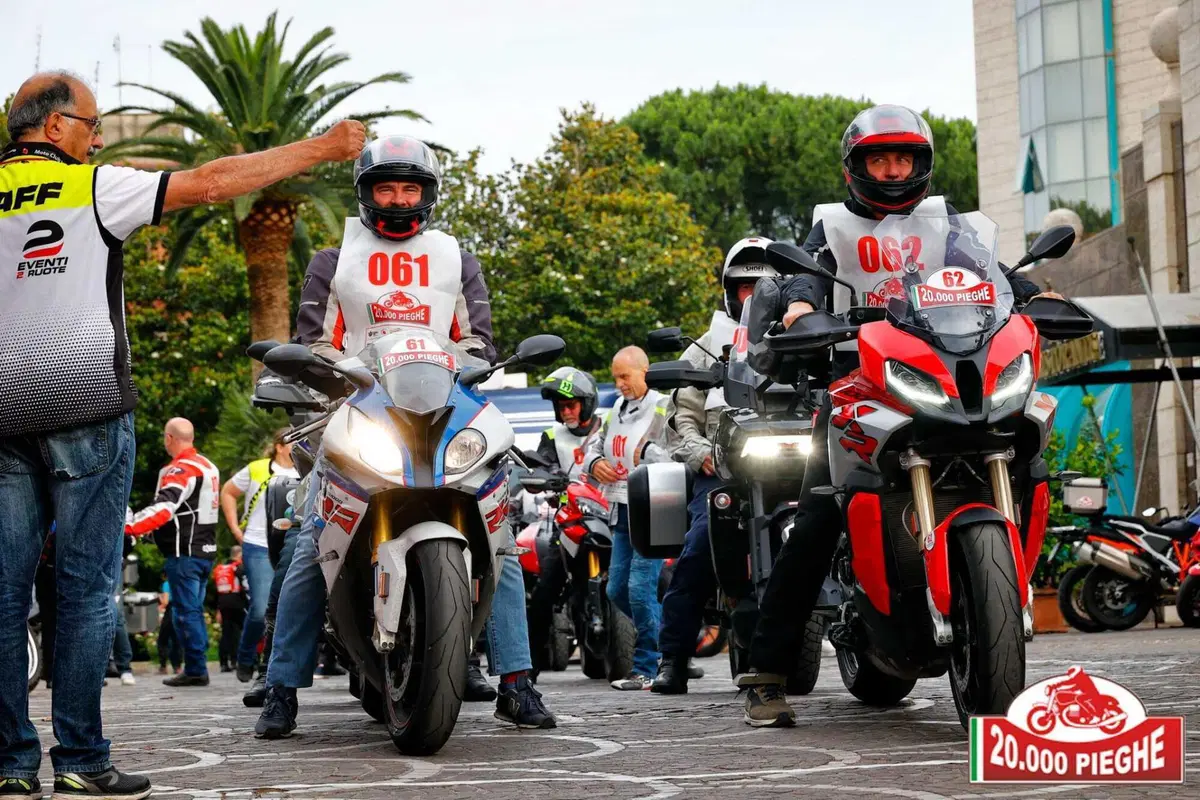 Partecipa con Moto.it alla 20.000 Pieghe (4)