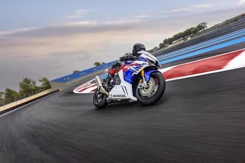 Honda CBR 1000 RR-R Fireblade SP (2022 - 23)
