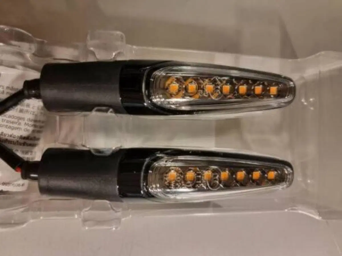 KIT INDICATORI DI DIREZIONE A LED Triumph (2)