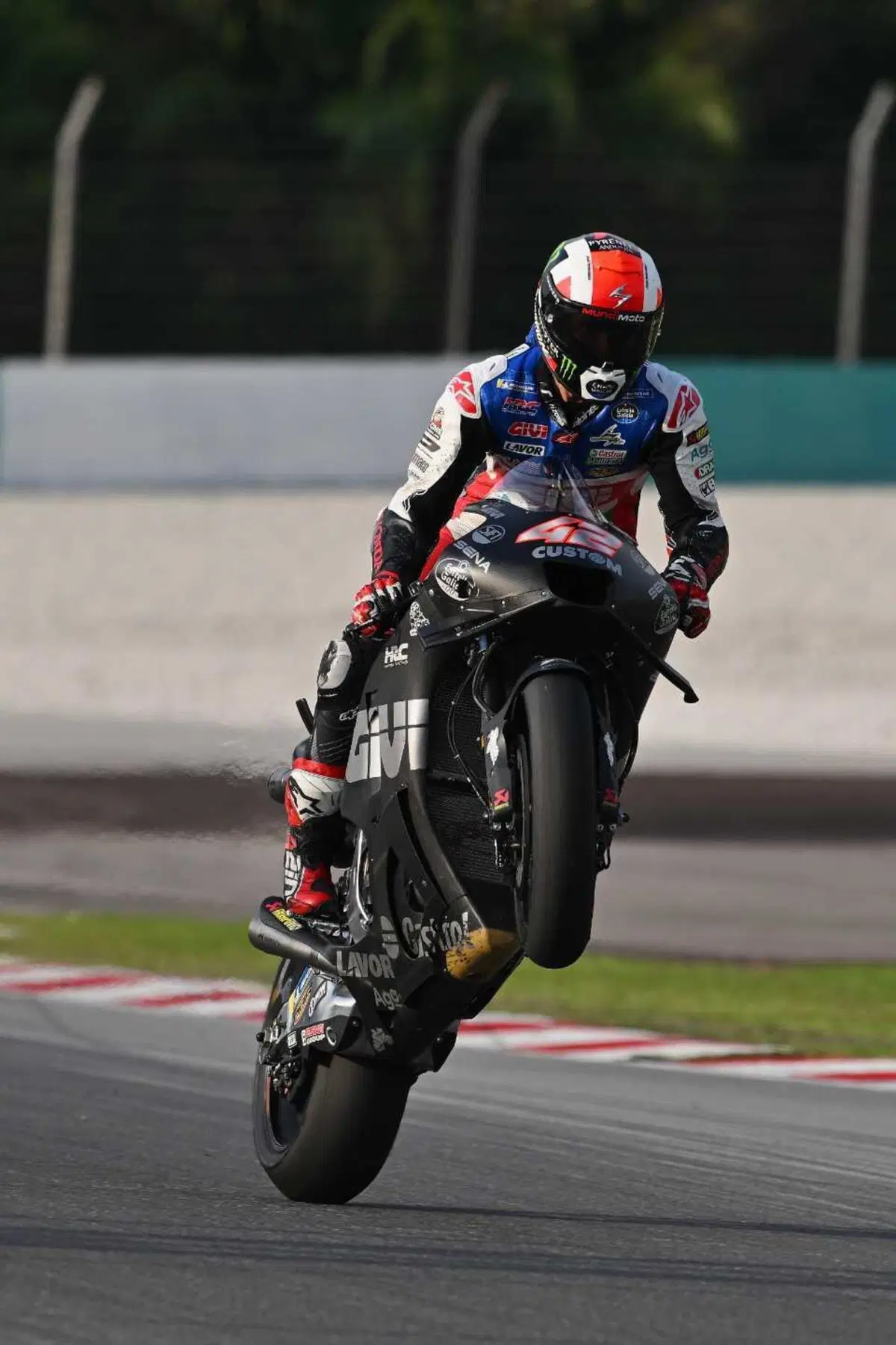 MotoGP 2023. Test di Sepang: le immagini più belle del Day 1 [GALLERY] (142)