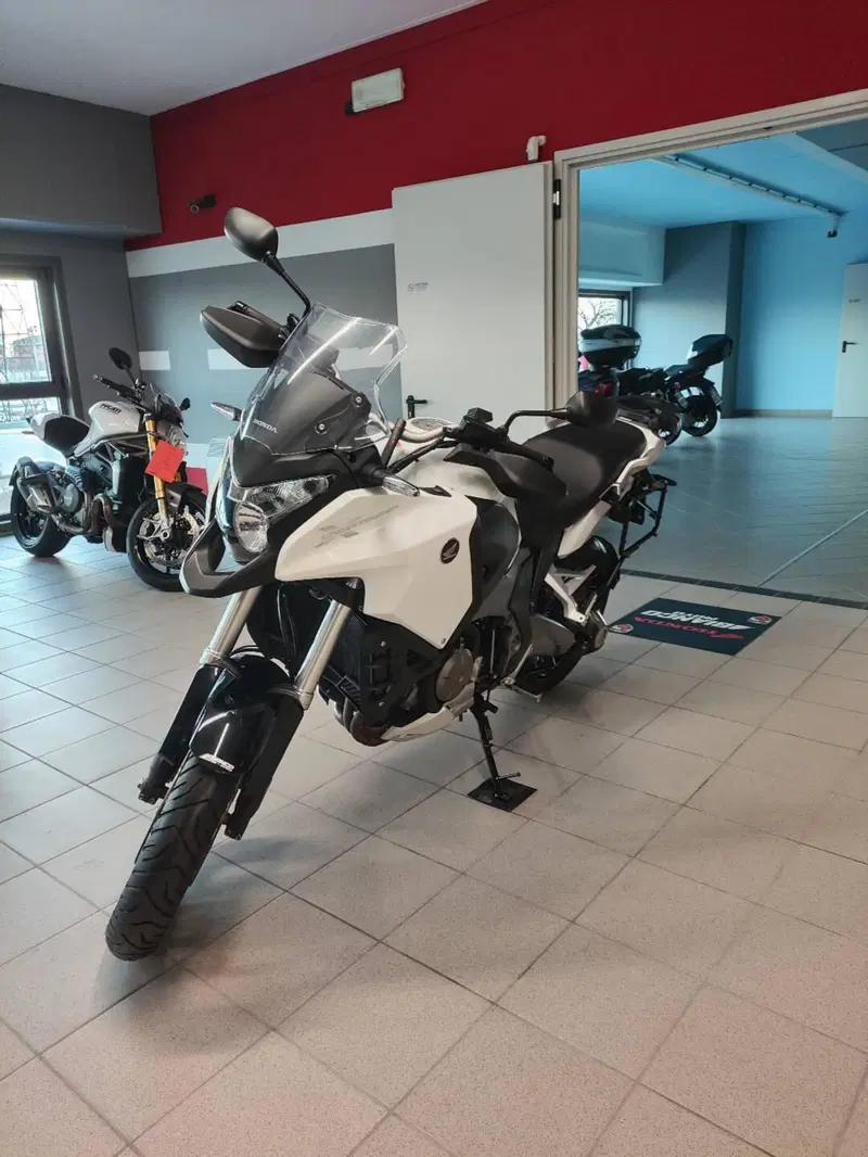Honda Crosstourer ABS (2011 - 16) (2)