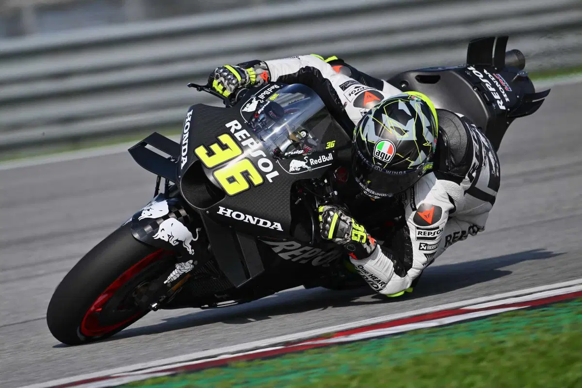MotoGP 2023. Test di Sepang: le immagini più belle del Day 1 [GALLERY] (117)