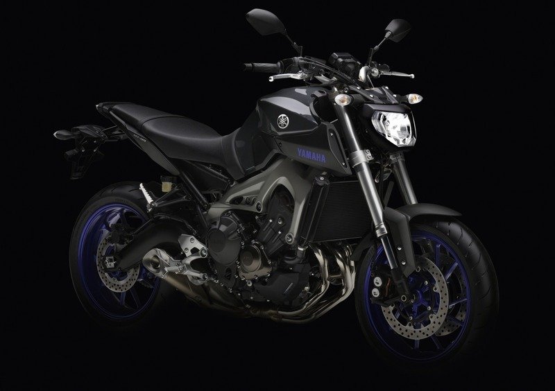 2015 YAMAHA MT09 ABS GREY with 4903 miles  Used Motorbikes Dealer  Macclesfield  Donington Park The Superbike Factory