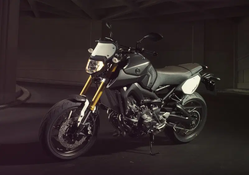 Yamaha MT-09 MT-09 Sport Tracker ABS (2014 - 16) (2)