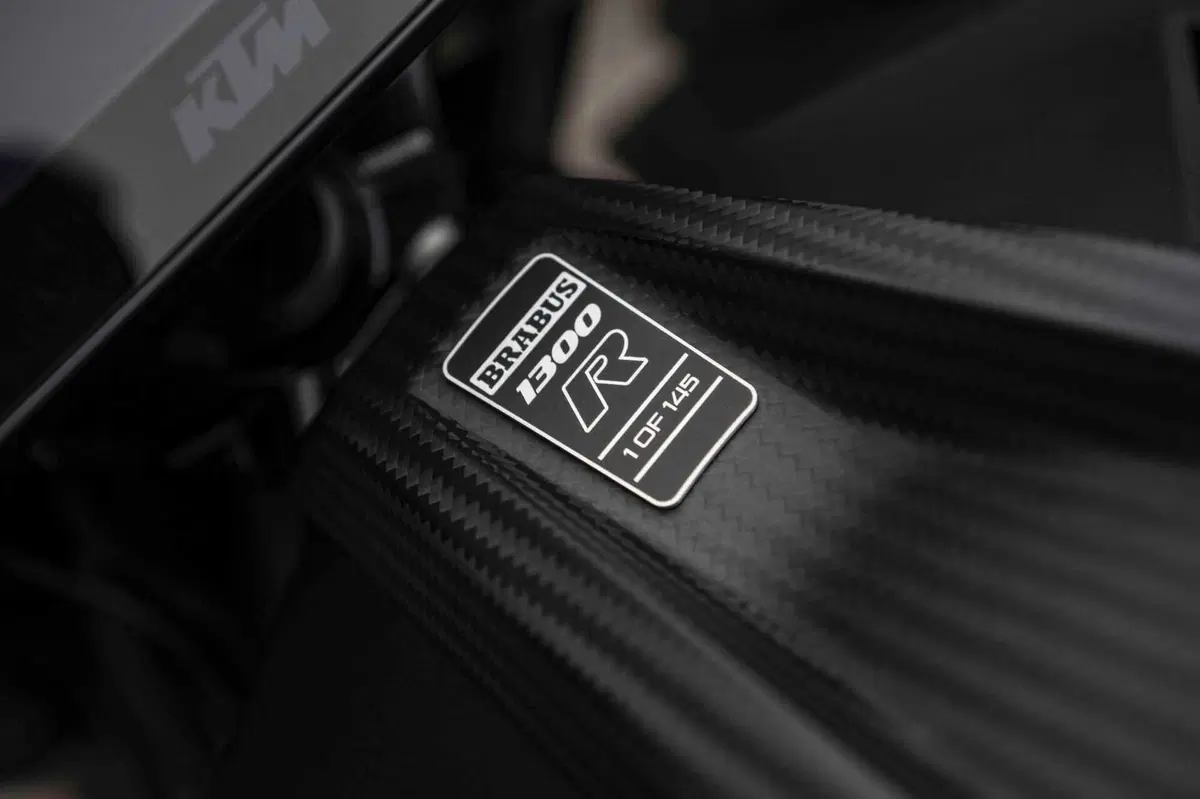 BRABUS 1300 R Edition 2023: in quanto tempo verrano esauriti i 290 esemplari? [GALLERY] (2)