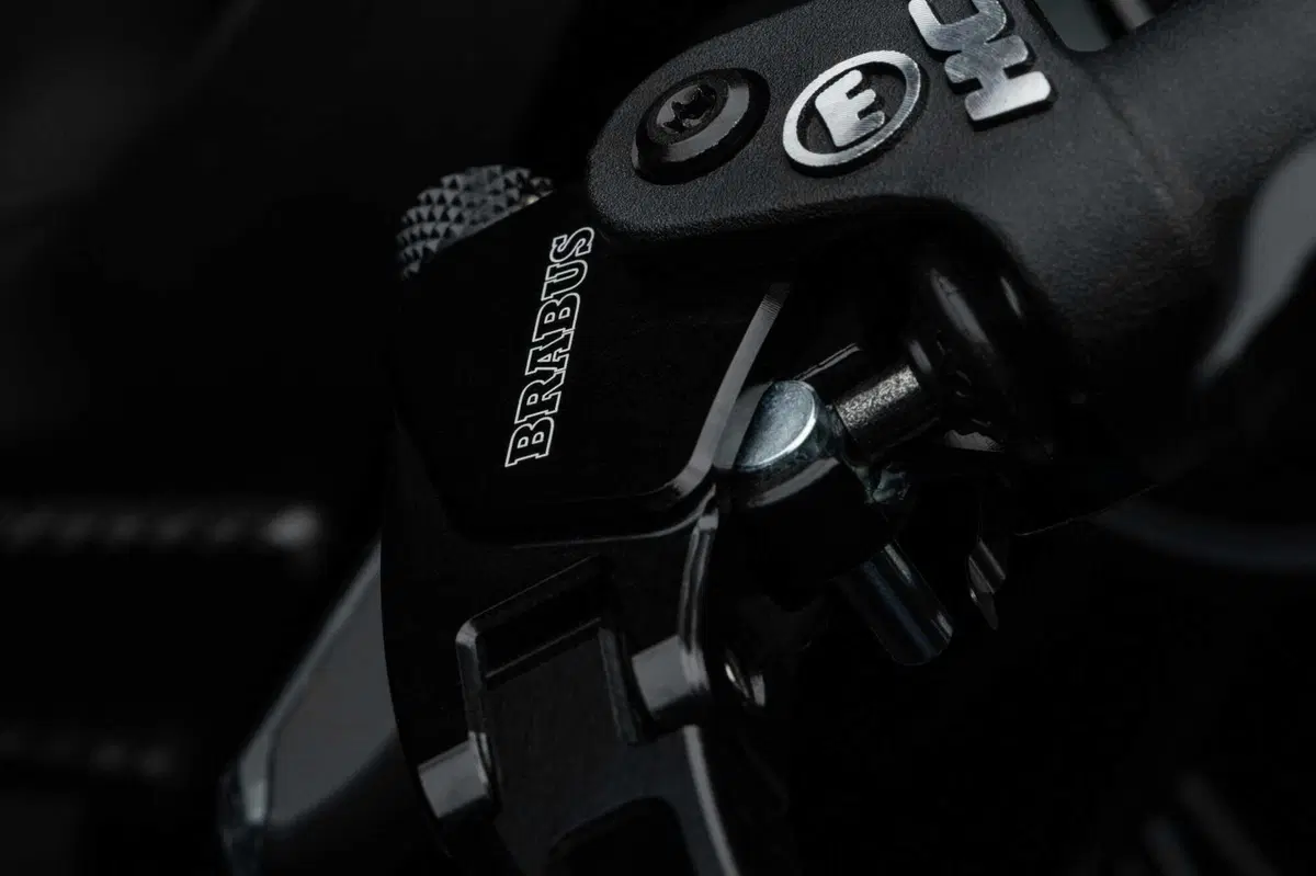 BRABUS 1300 R Edition 2023: in quanto tempo verrano esauriti i 290 esemplari? [GALLERY] (10)