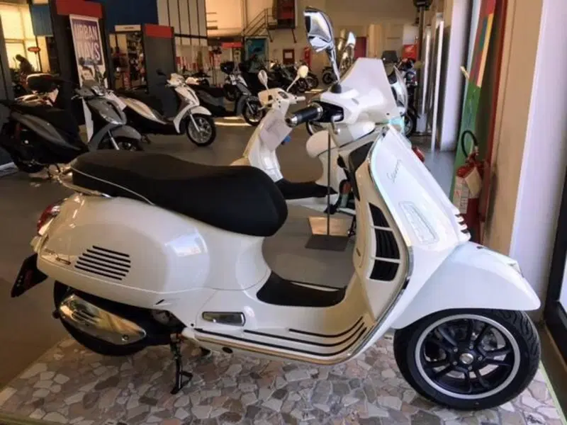 Vespa GTS 310 Super (2025 - 26) (6)