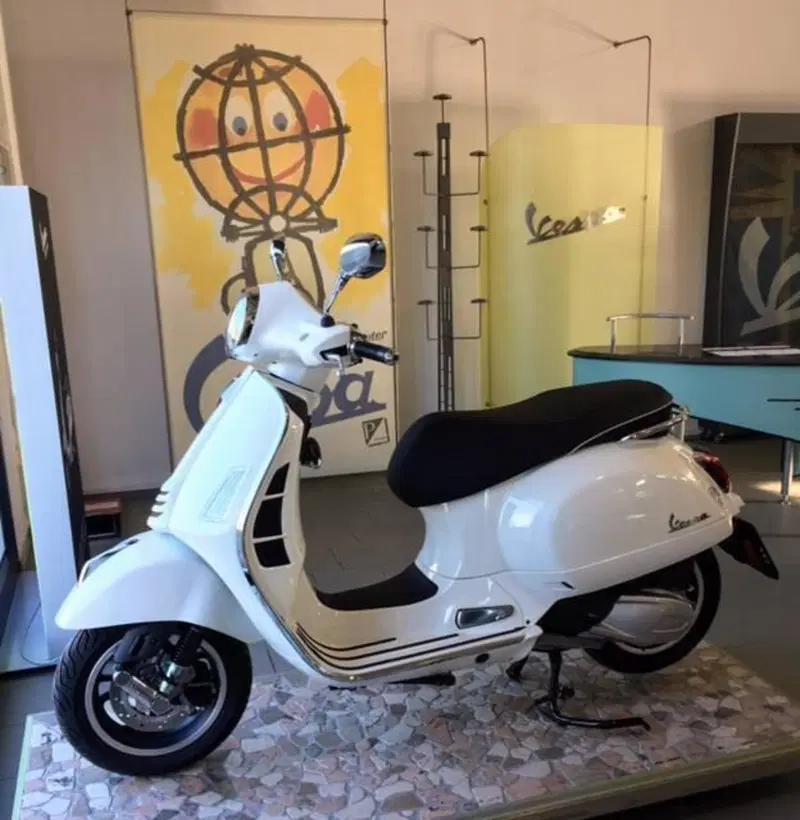 Vespa GTS 310 Super (2025 - 26) (7)