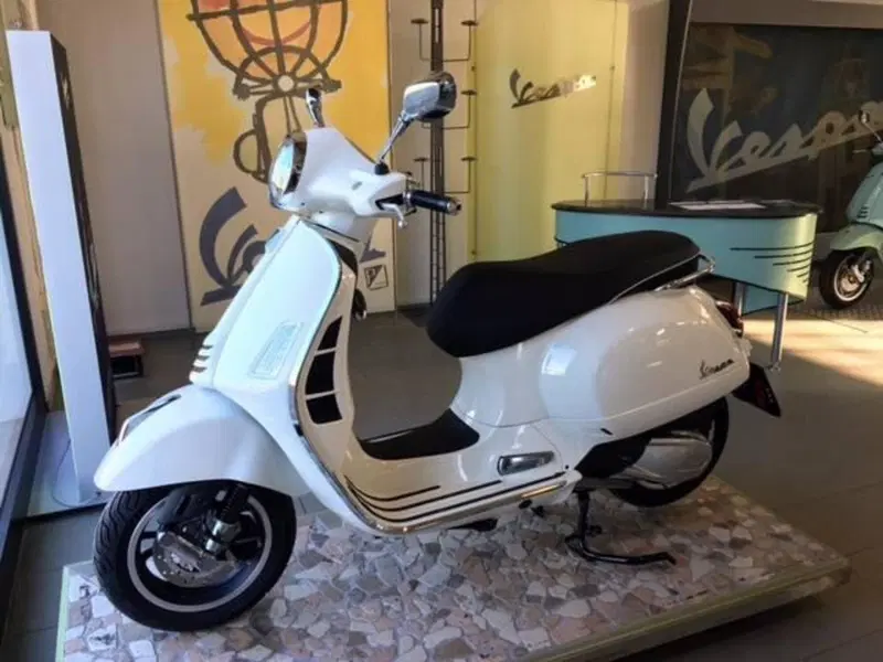 Vespa GTS 310 Super (2025 - 26) (8)